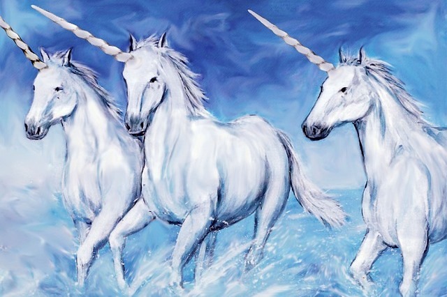unicorn 1607385 640